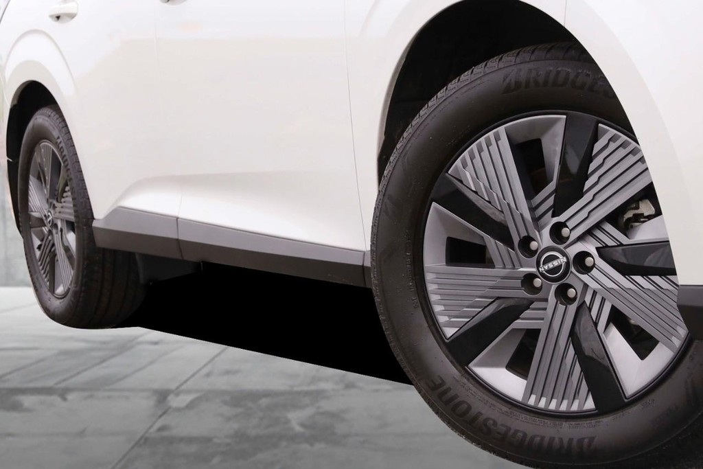 Nissan Murano Vehicle Image 03