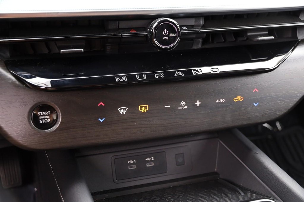 Nissan Murano Vehicle Image 19