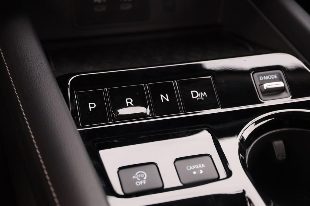 Nissan Murano Vehicle Image 20
