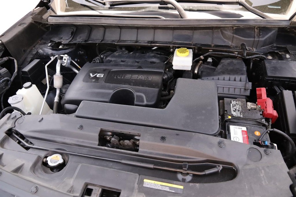Nissan Pathfinder Vehicle Image 26