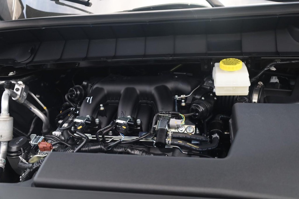Nissan Pathfinder Vehicle Image 27