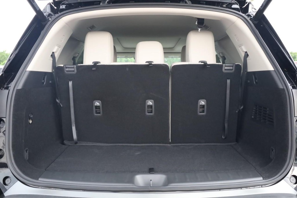 Nissan Pathfinder Vehicle Image 07