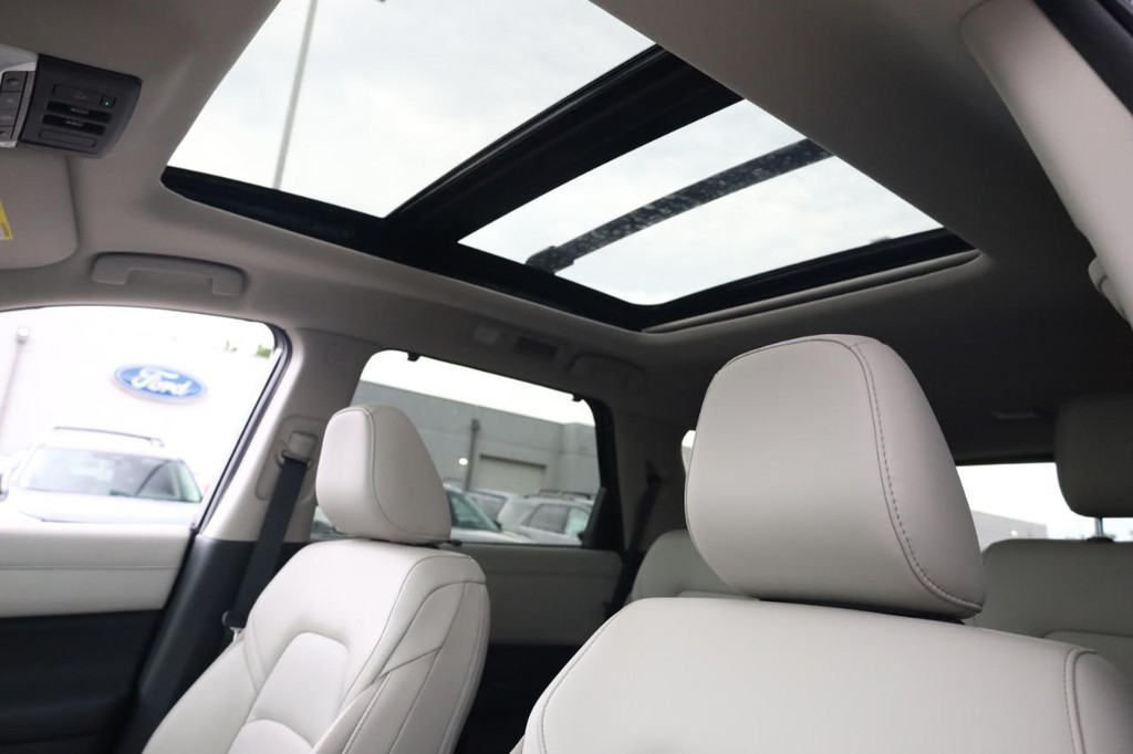 Nissan Pathfinder Vehicle Image 22