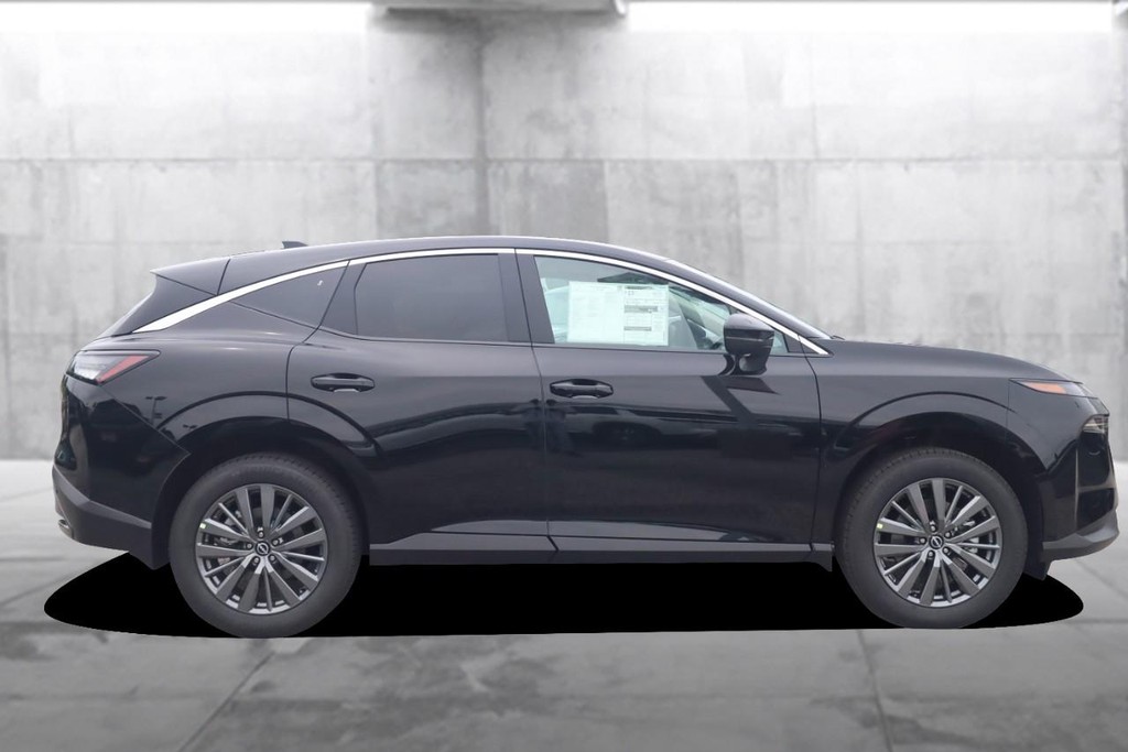 Nissan Murano Vehicle Image 05