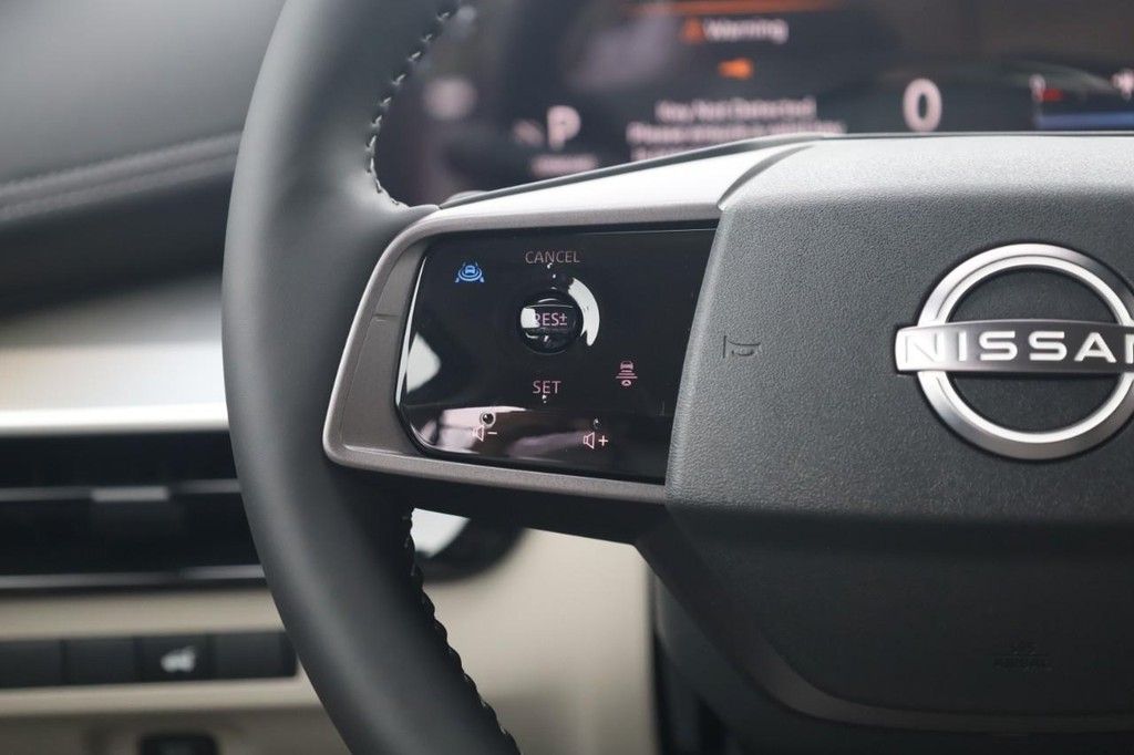 Nissan Murano Vehicle Image 10