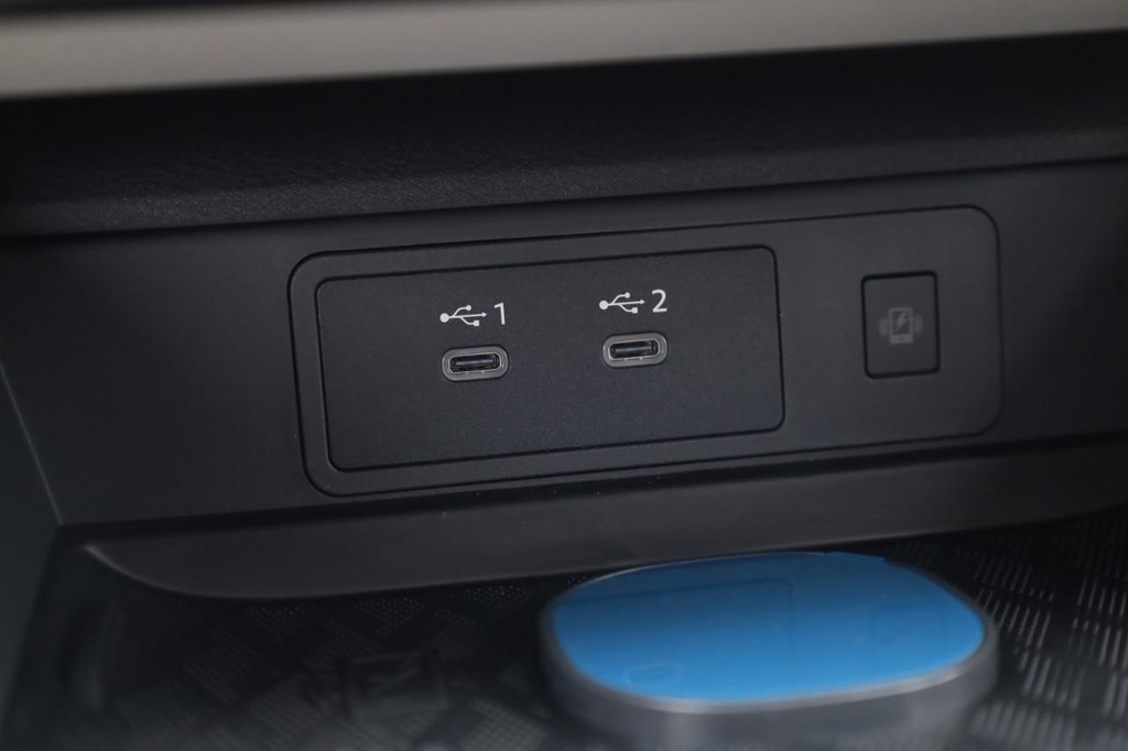 Nissan Murano Vehicle Image 18