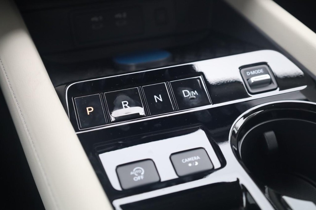 Nissan Murano Vehicle Image 19