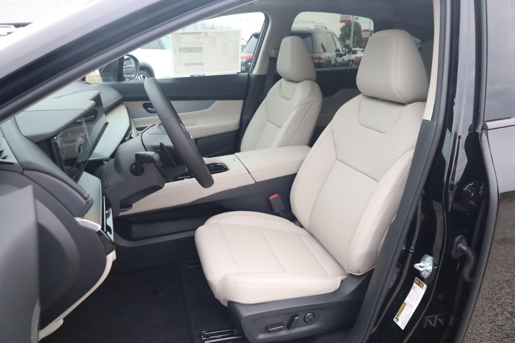 Nissan Murano Vehicle Image 20