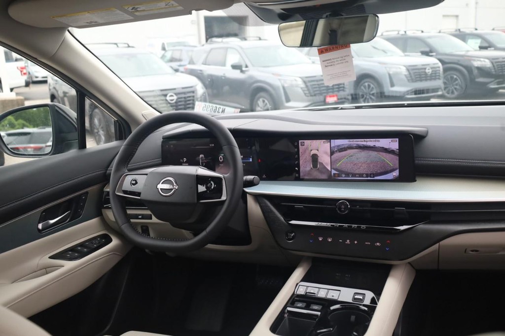 Nissan Murano Vehicle Image 25