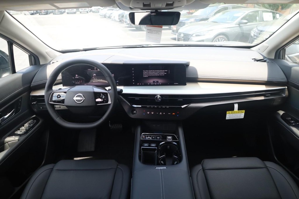 Nissan Murano Vehicle Image 07