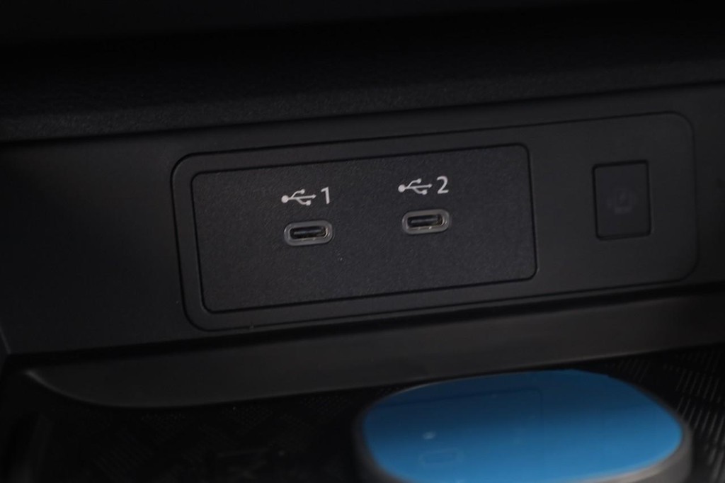 Nissan Murano Vehicle Image 18