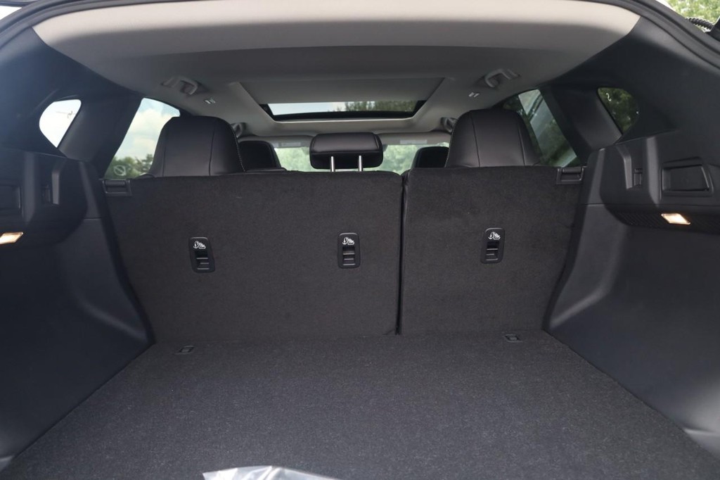 Nissan Murano Vehicle Image 25