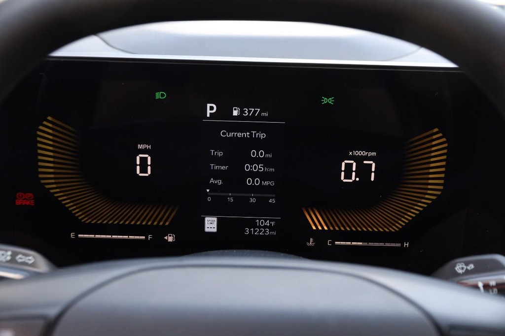 Kia K4 Vehicle Image 13