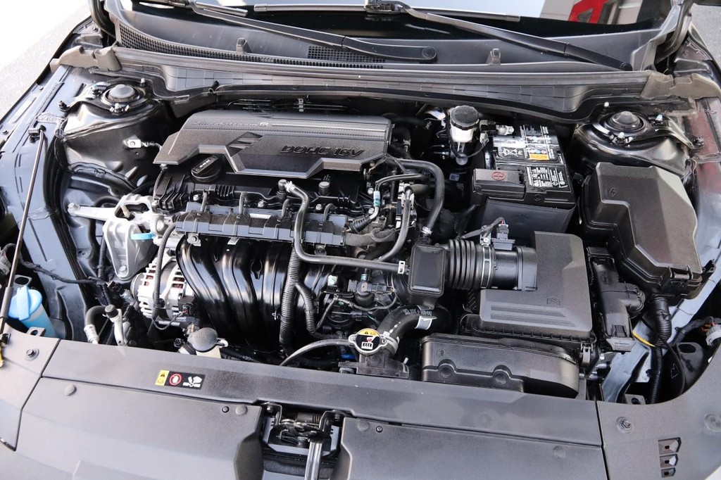 Kia K4 Vehicle Image 29