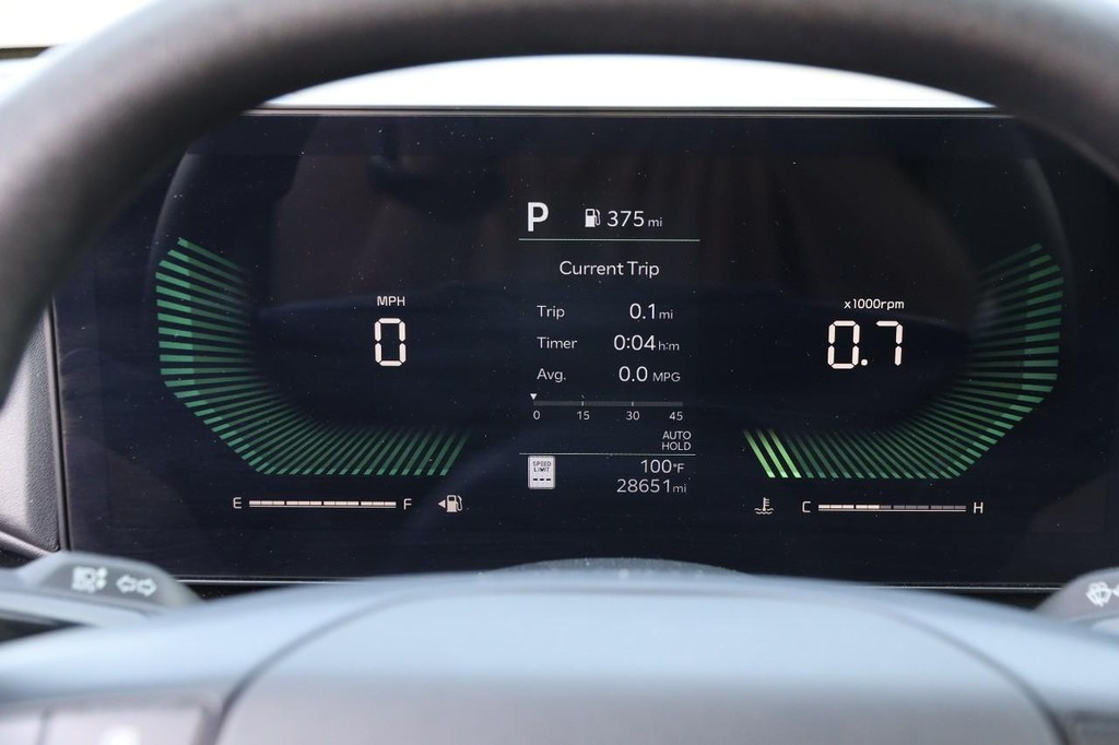 Kia K4 Vehicle Full-screen Gallery Image 12