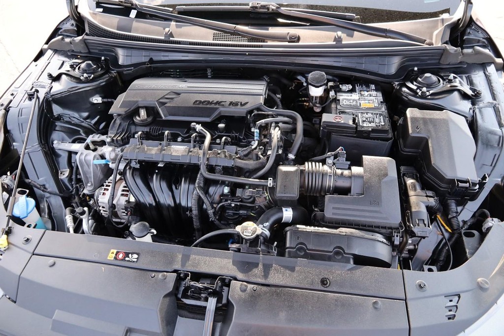 Kia K4 Vehicle Full-screen Gallery Image 26