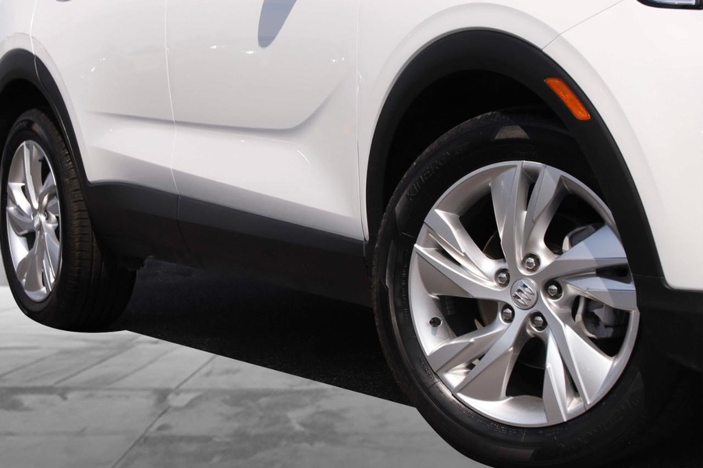 Buick Encore GX Vehicle Full-screen Gallery Image 3