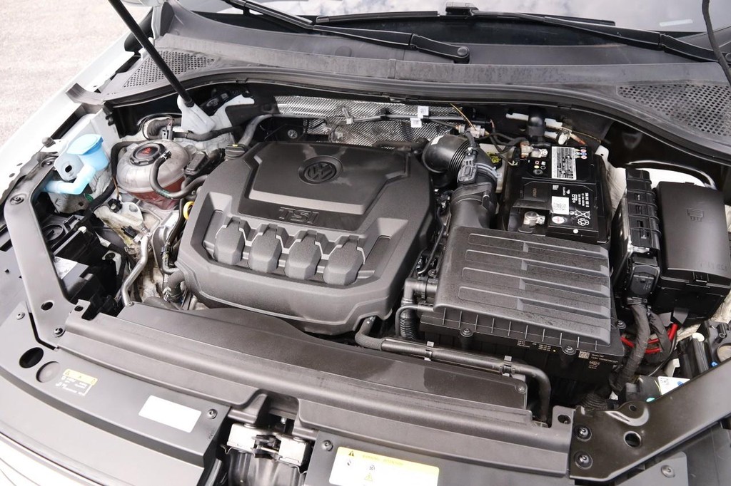 Volkswagen Tiguan Vehicle Full-screen Gallery Image 27