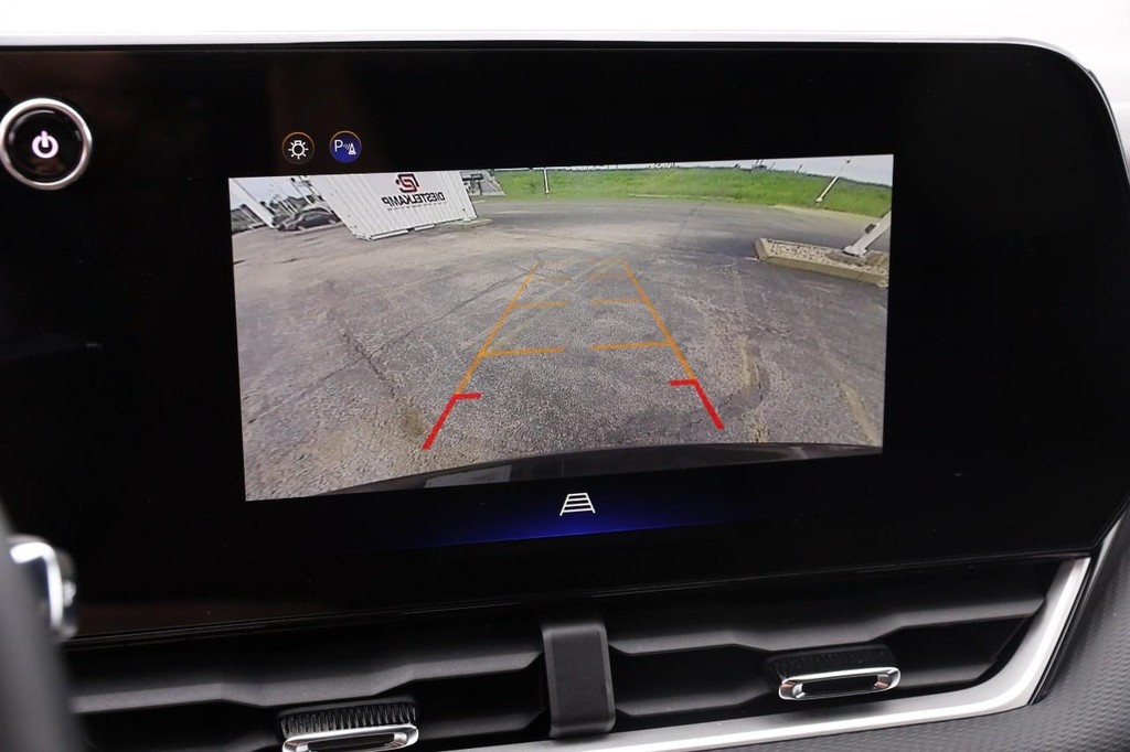 Chevrolet Equinox Vehicle Image 18