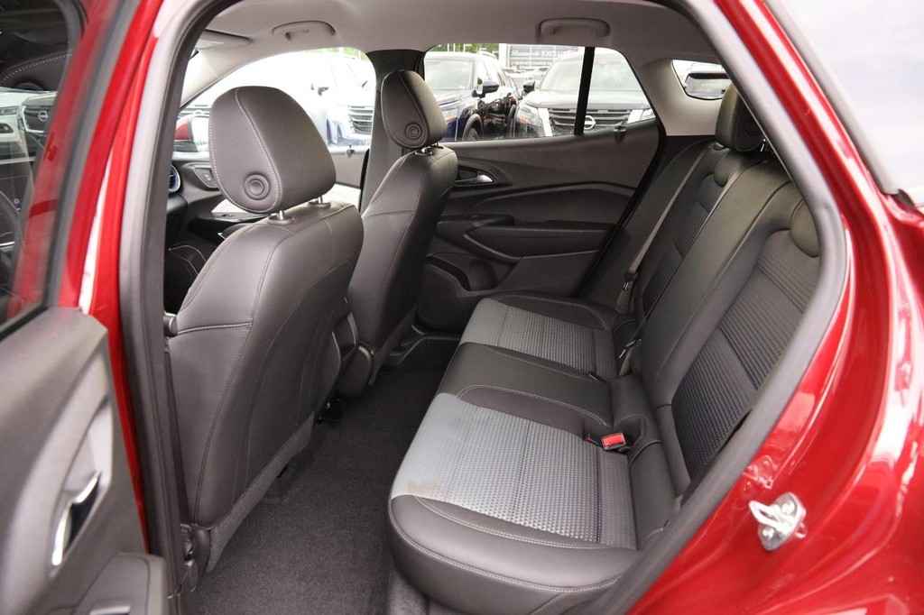Chevrolet Trax Vehicle Image 09