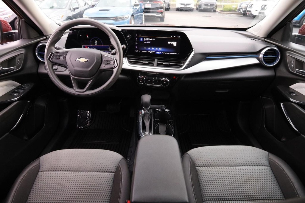 Chevrolet Trax Vehicle Image 21