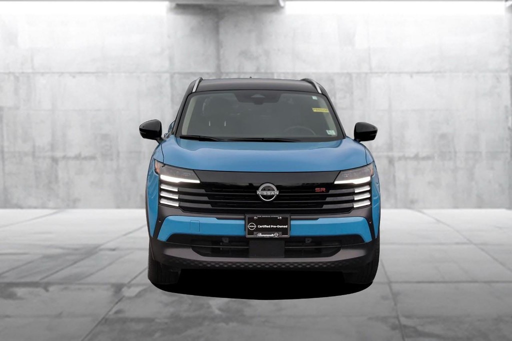Nissan Kicks Vehicle Image 04