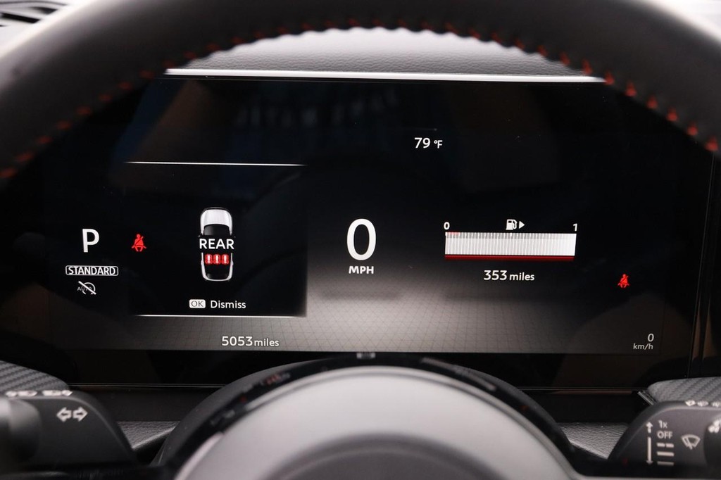 Nissan Kicks Vehicle Image 13