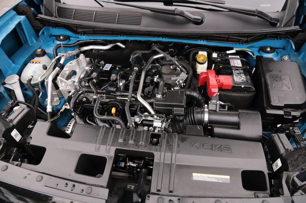 Nissan Kicks Vehicle Image 28