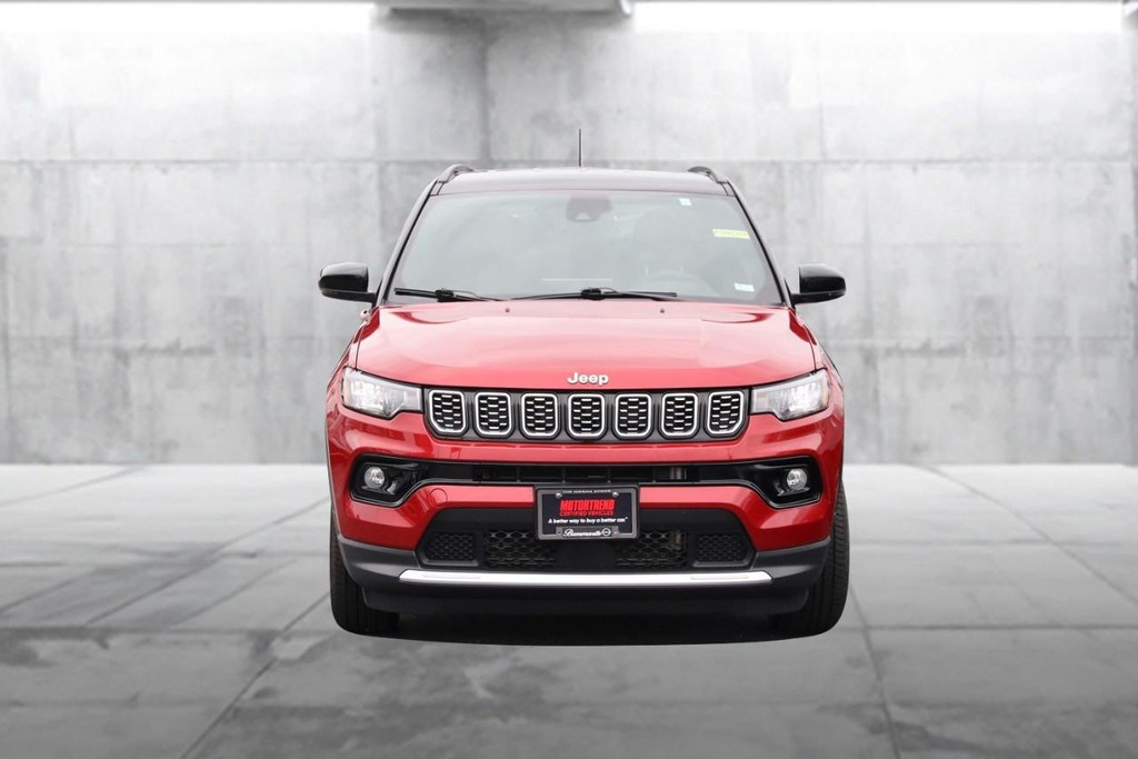Jeep Compass Vehicle Image 04