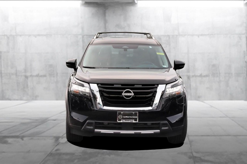 Nissan Pathfinder Vehicle Image 04