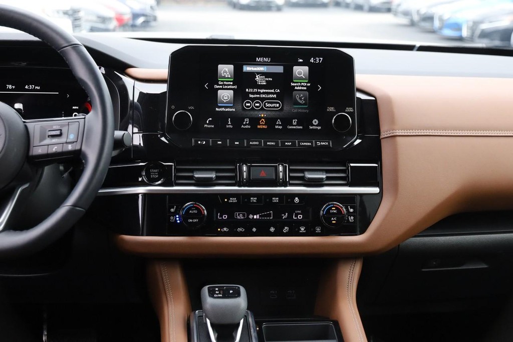 Nissan Pathfinder Vehicle Image 27