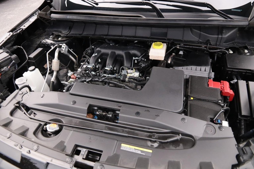 Nissan Pathfinder Vehicle Image 31