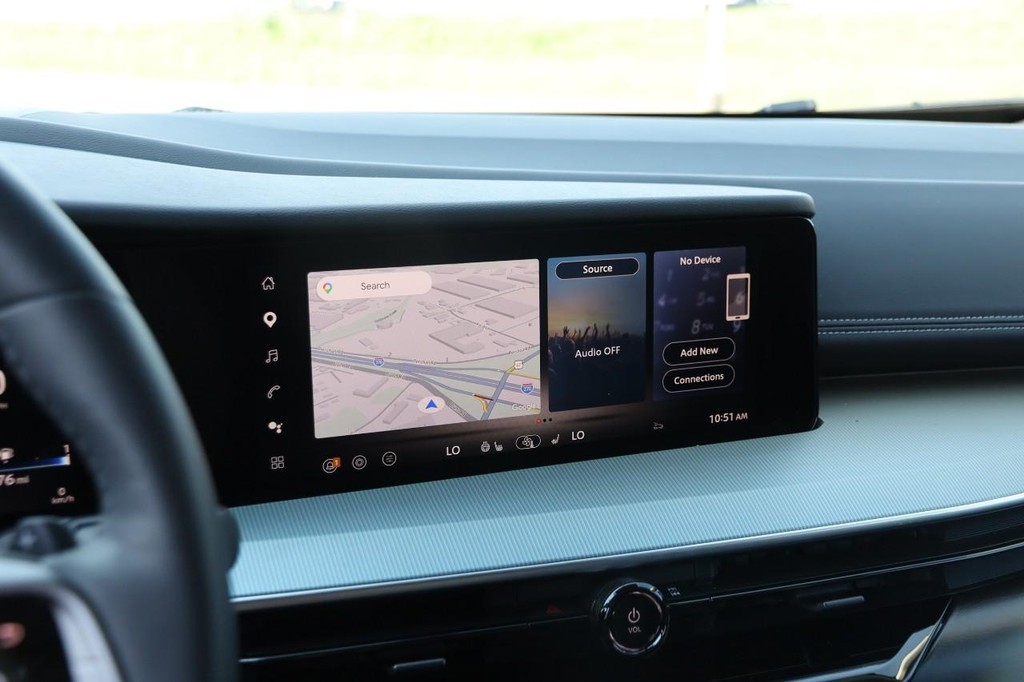 Nissan Murano Vehicle Image 16