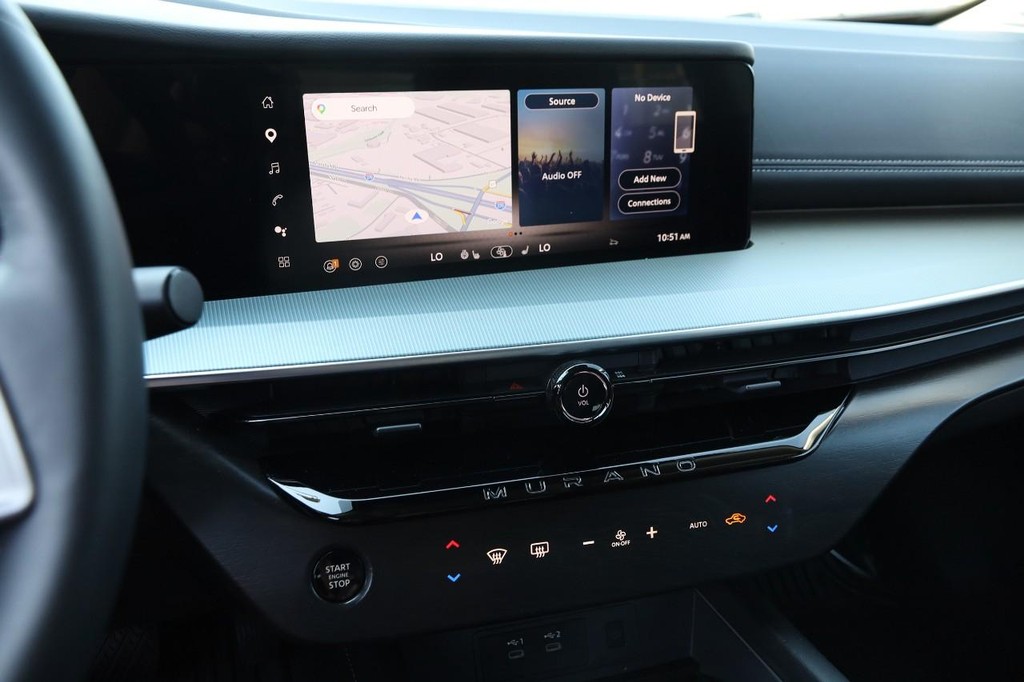 Nissan Murano Vehicle Image 18