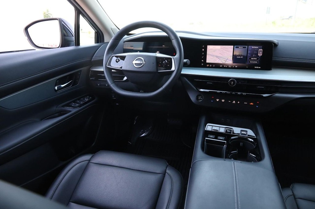 Nissan Murano Vehicle Image 24