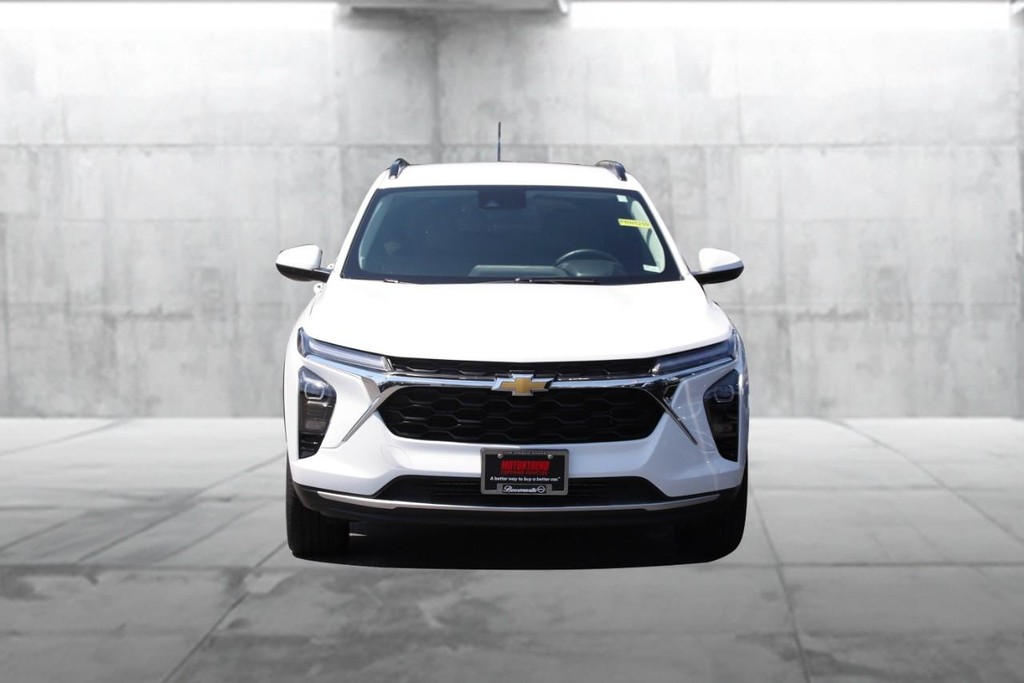 Chevrolet Trax Vehicle Image 04