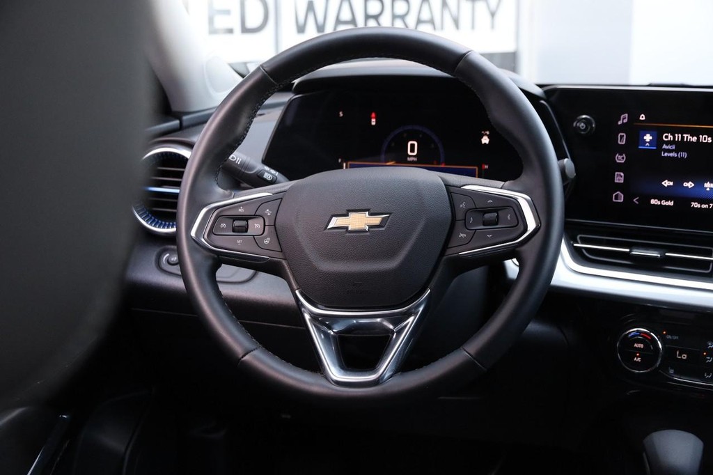 Chevrolet Trax Vehicle Image 23
