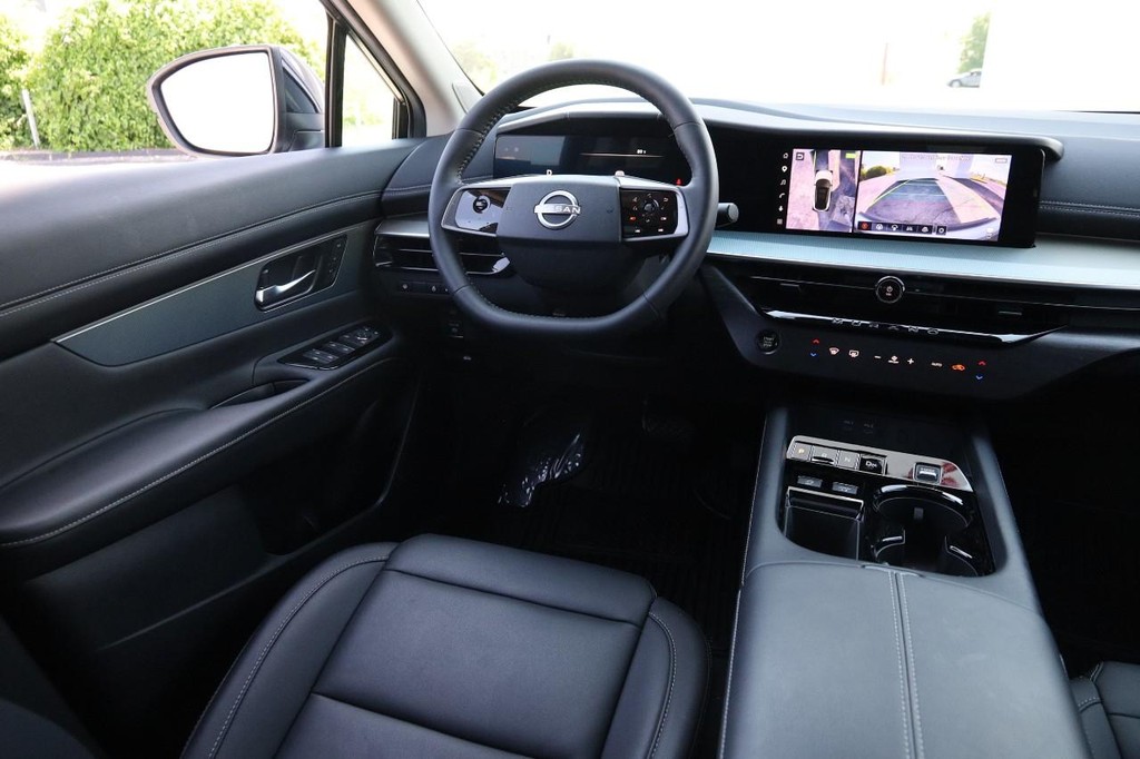 Nissan Murano Vehicle Image 26