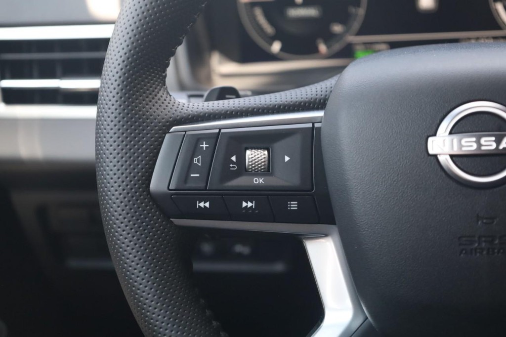 Nissan Rogue Plug-In Hybrid Vehicle Image 10