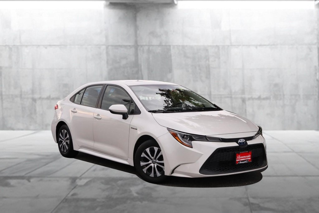 Toyota Corolla Vehicle Full-screen Gallery Image 2