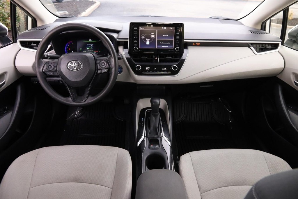 Toyota Corolla Vehicle Full-screen Gallery Image 21