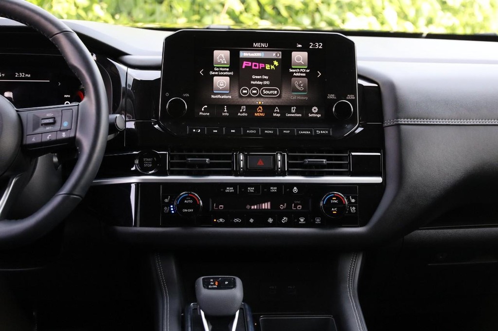 Nissan Pathfinder Vehicle Image 29