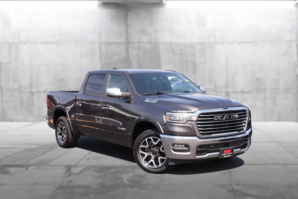 Ram 1500 Vehicle Image 02