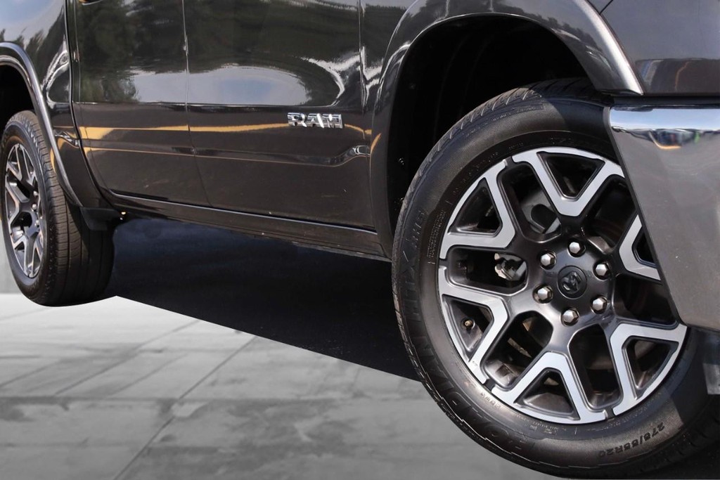 Ram 1500 Vehicle Image 03