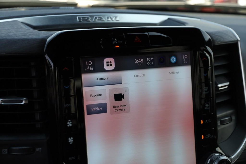 Ram 1500 Vehicle Image 17
