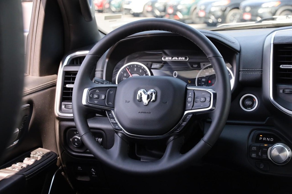 Ram 1500 Vehicle Image 23