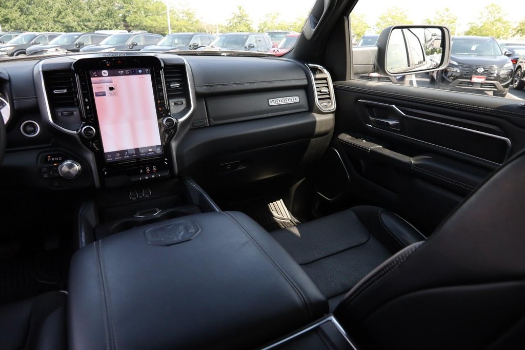 Ram 1500 Vehicle Image 25
