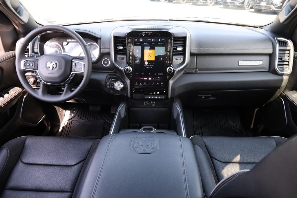 Ram 1500 Vehicle Image 22