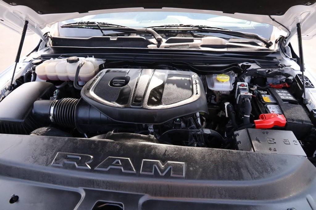 Ram 1500 Vehicle Image 28