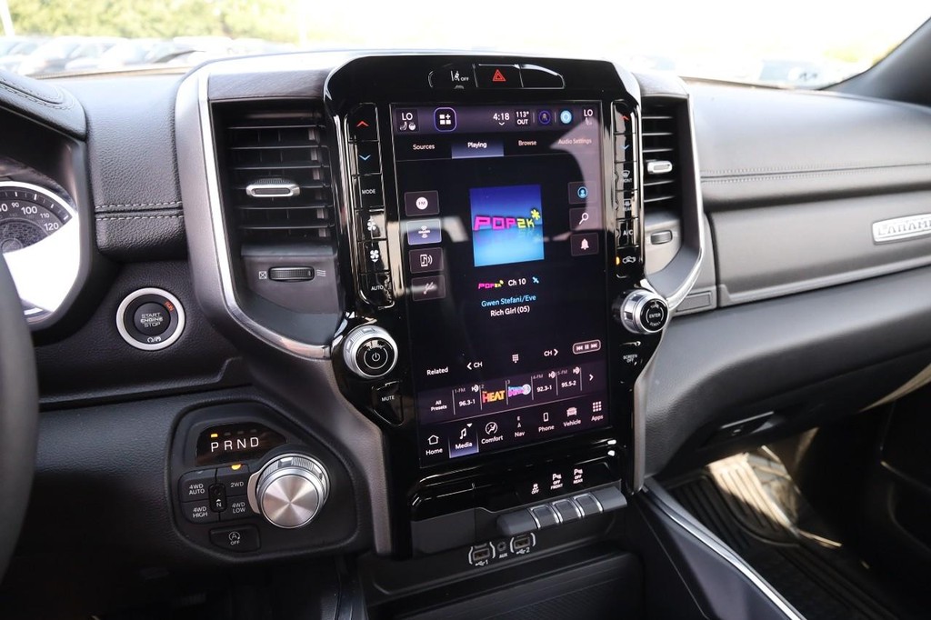 Ram 1500 Vehicle Image 16